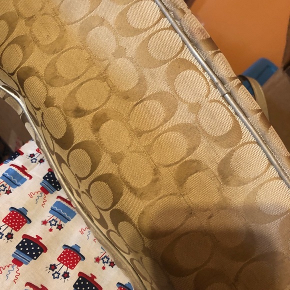 Coach Handbag! - Picture 5 of 6